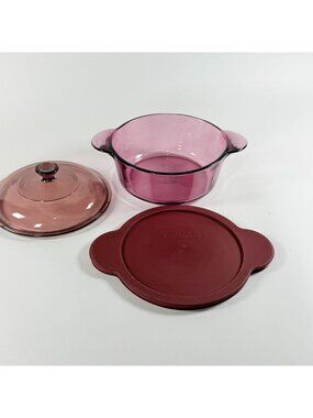 Visions 1.5L Cranberry Casserole Dish With Lid & Plastic Cover 1148
